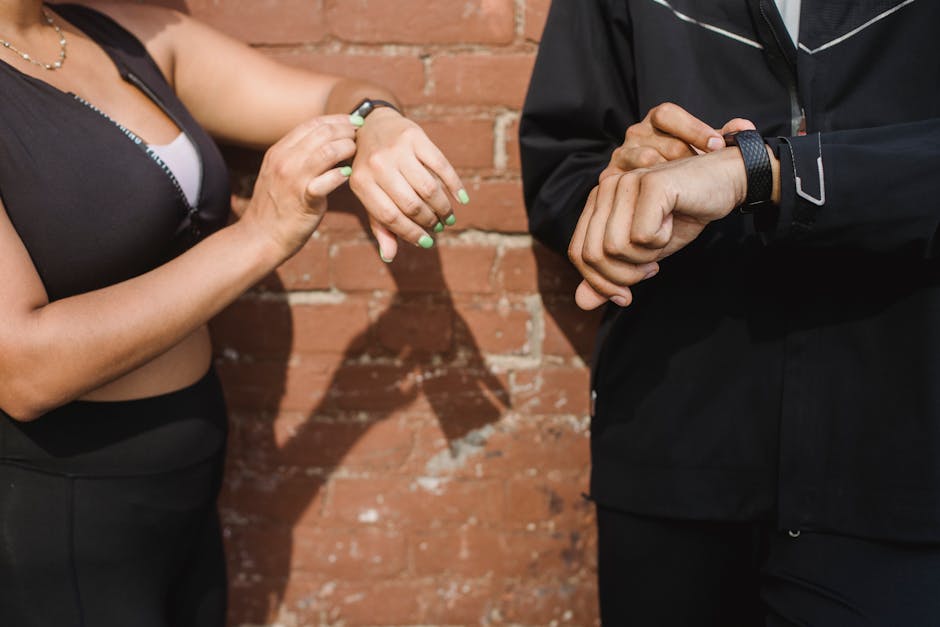 best fitness tracker under 2000 India 2025 accuracy