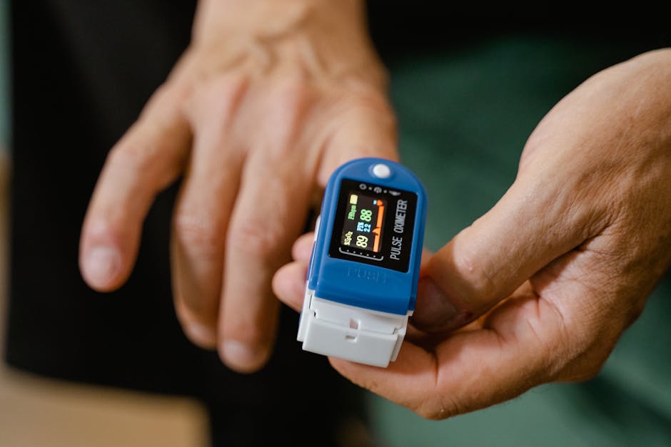 best fitness tracker under 2000 India 2025 accuracy