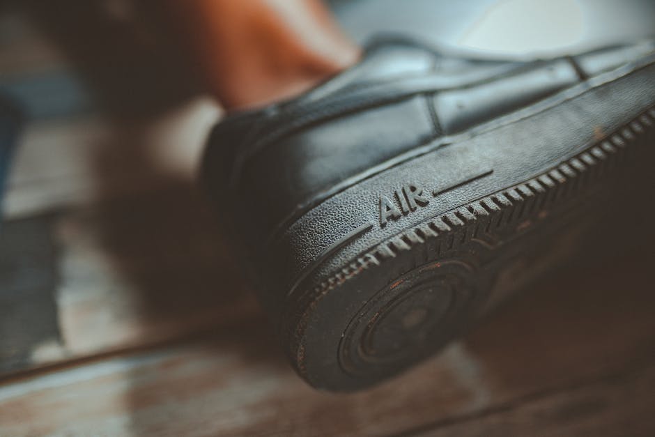 best running shoes under 2000 India for men